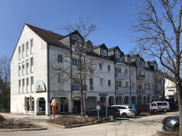 Ottobrunn-Rathausstrasse